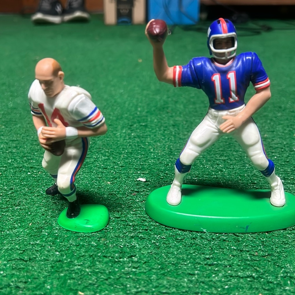 NFL New York Giants Phil Simms and YA Tittle figurines!